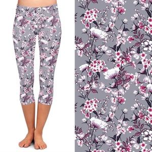 Beautiful Floral Capri leggings